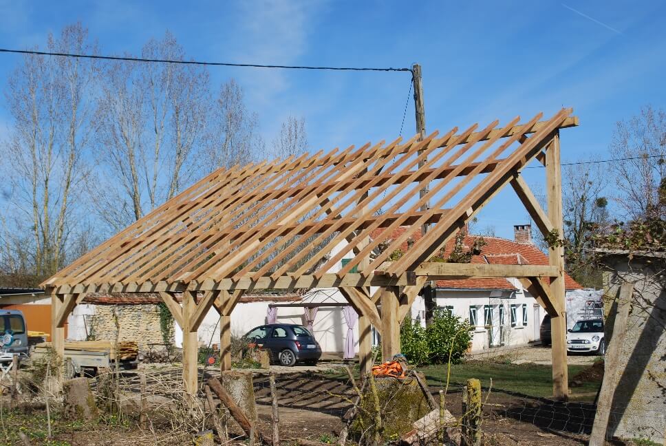 Structure auvent en bois